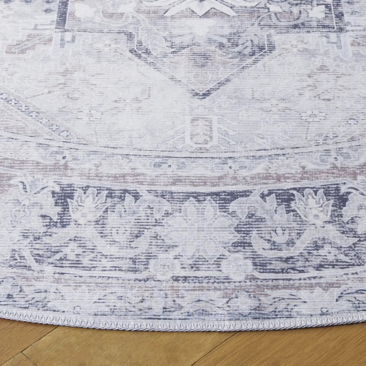 Safavieh Arizona 6'-0" x 6'-0" Rug in Ivory / Grey
