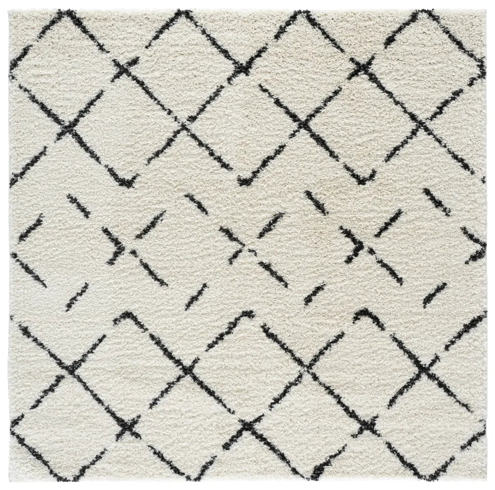 Safavieh Arizona Shag 6'-7" x 6'-7" Rug in Ivory / Black