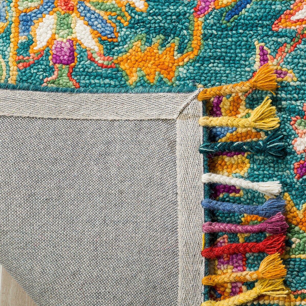 Safavieh Aspen Apn113K Turquoise/Purple Rug.