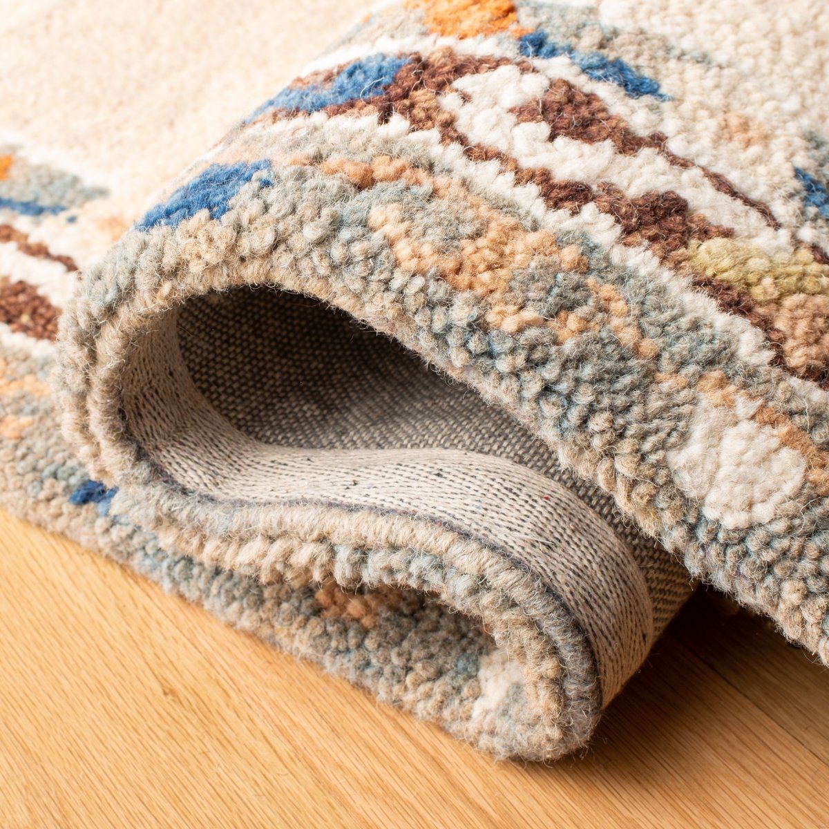 Safavieh Aspen Apn126T Brown/Blue Rugs.