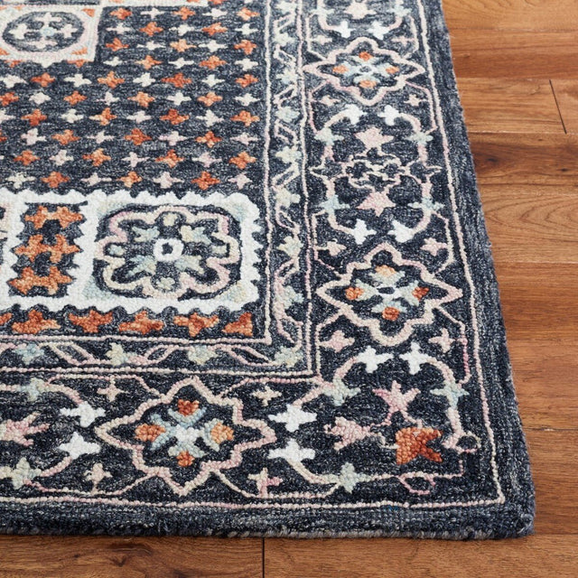 Safavieh Aspen Apn130Z Black/Rust Rug.