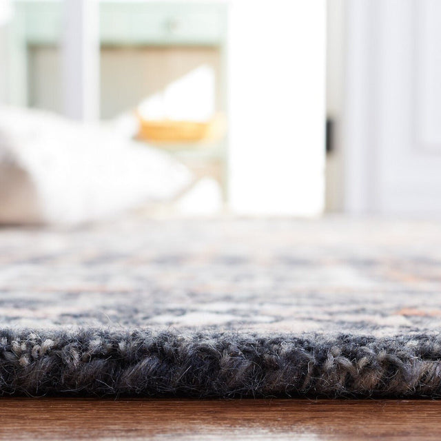 Safavieh Aspen Apn130Z Black/Rust Rug.