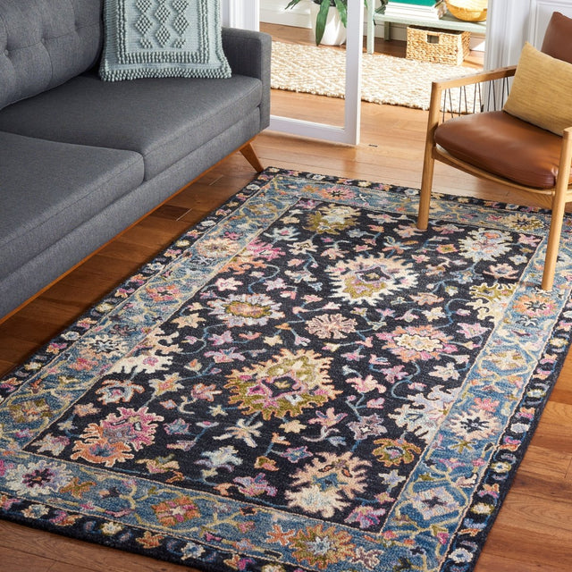 Safavieh Aspen Apn136Z Black/Light Blue Rug.