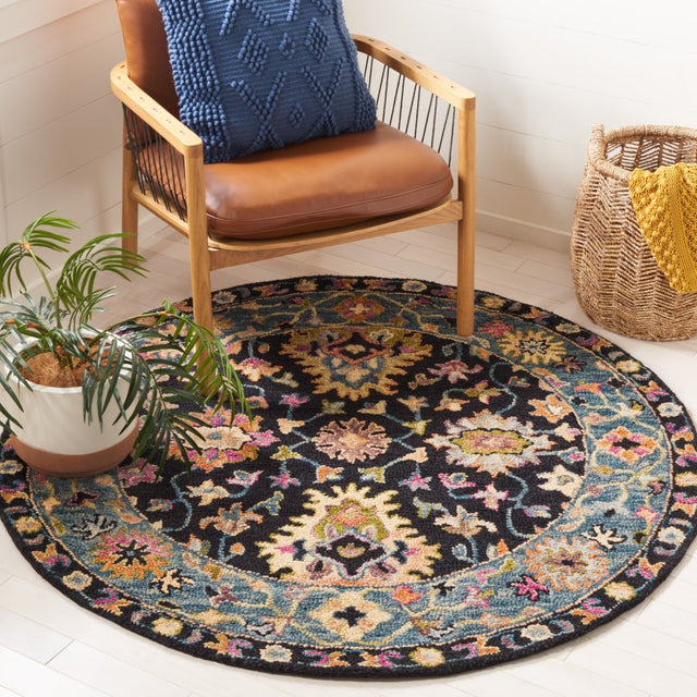 Safavieh Aspen Apn136Z Black/Light Blue Rug.
