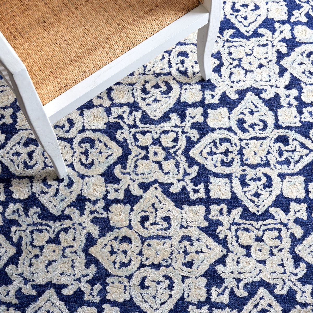 Safavieh Aspen Apn296N Navy/Ivory Rugs.