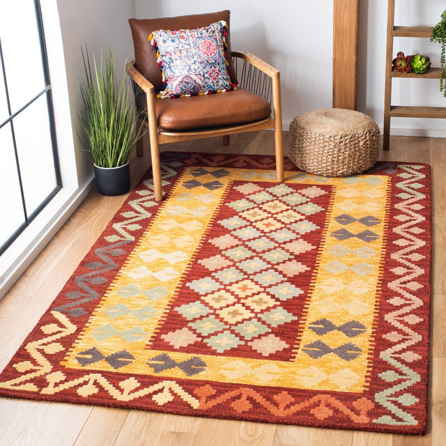 Safavieh Aspen Apn403Q Red/Gold Rugs.