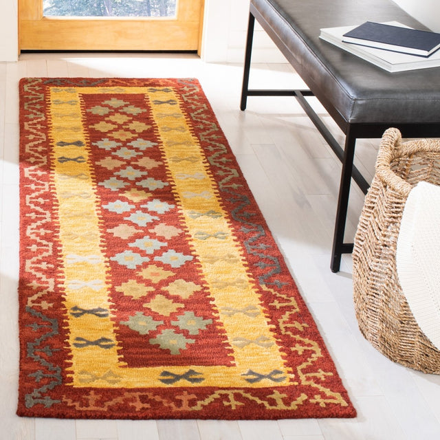 Safavieh Aspen Apn403Q Red/Gold Rugs.