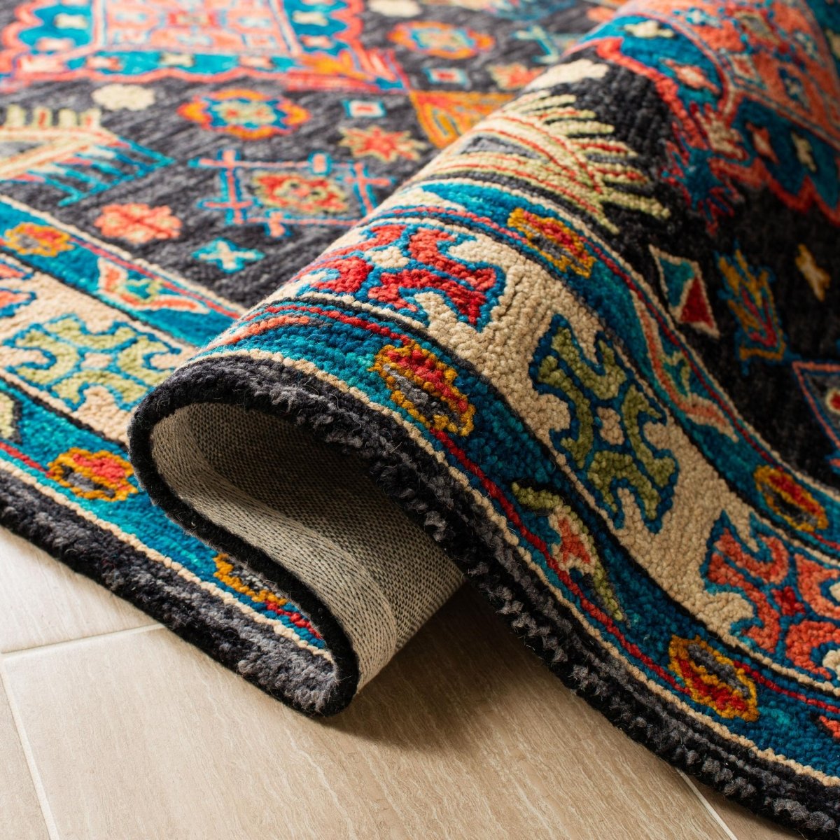 Safavieh Aspen Apn521H Charcoal/Blue Rug.