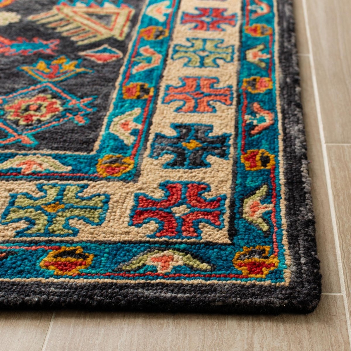 Safavieh Aspen Apn521H Charcoal/Blue Rug.