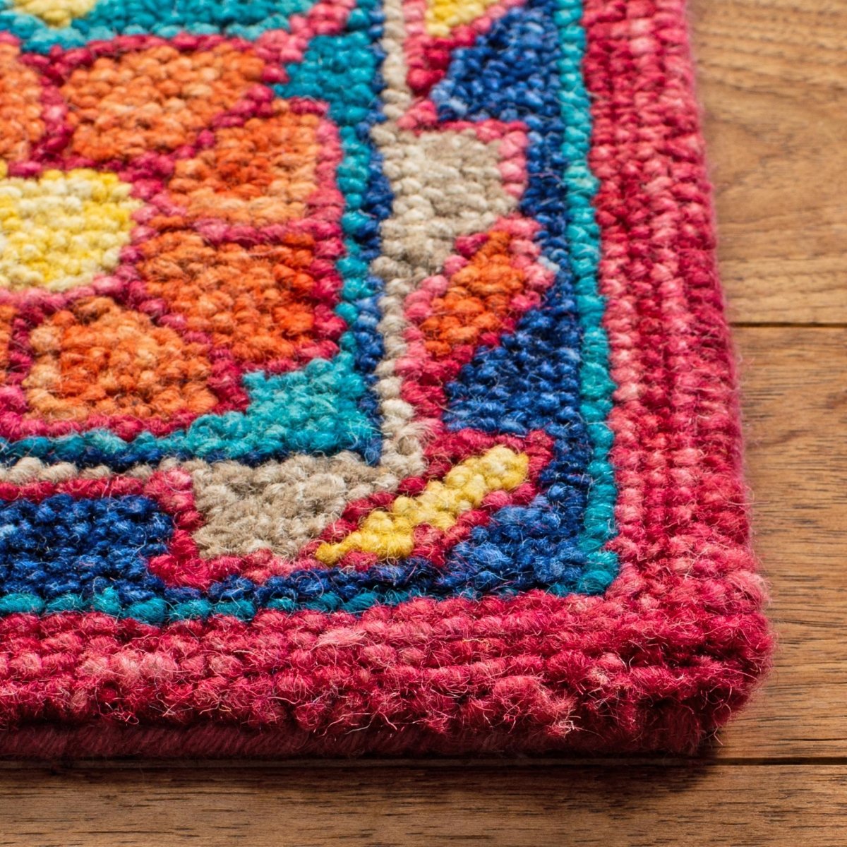 Safavieh Aspen Apn527Q Red/Blue Rugs.