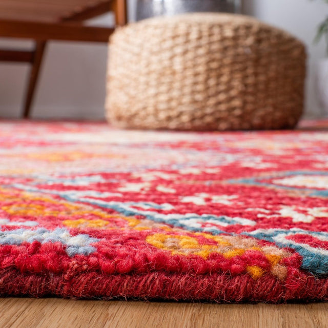 Safavieh Aspen Apn529Q Red/Gold Rugs.