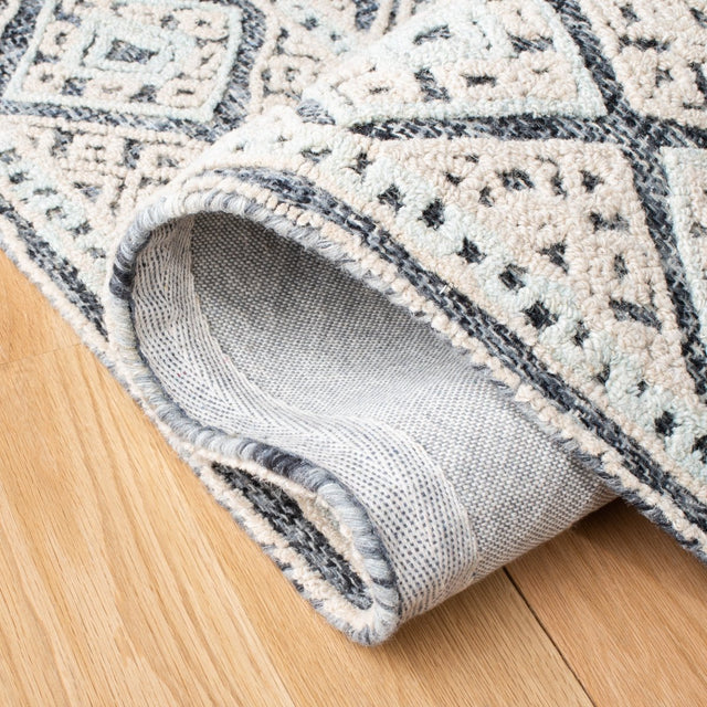 Safavieh Aspen Apn532H Charcoal Rugs.