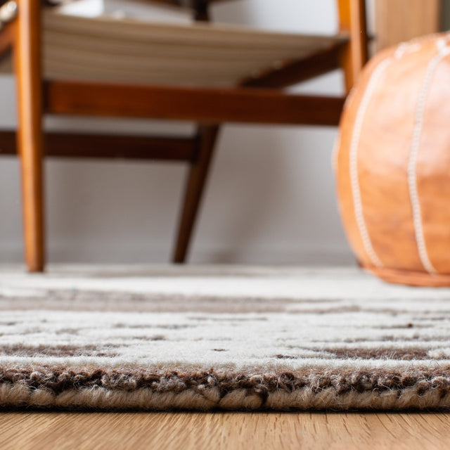 Safavieh Aspen Apn550A Ivory/Light Brown Rugs - Safavieh - apn550a - 7r