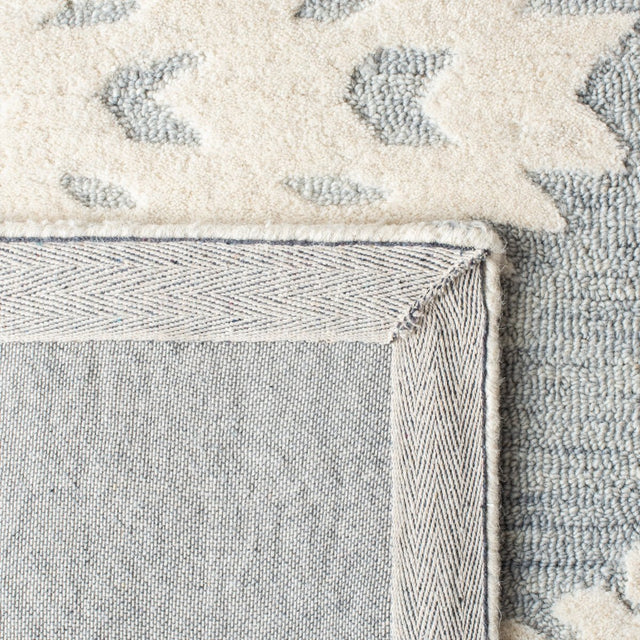 Safavieh Aspen Apn550H Light Grey/Ivory Rugs.