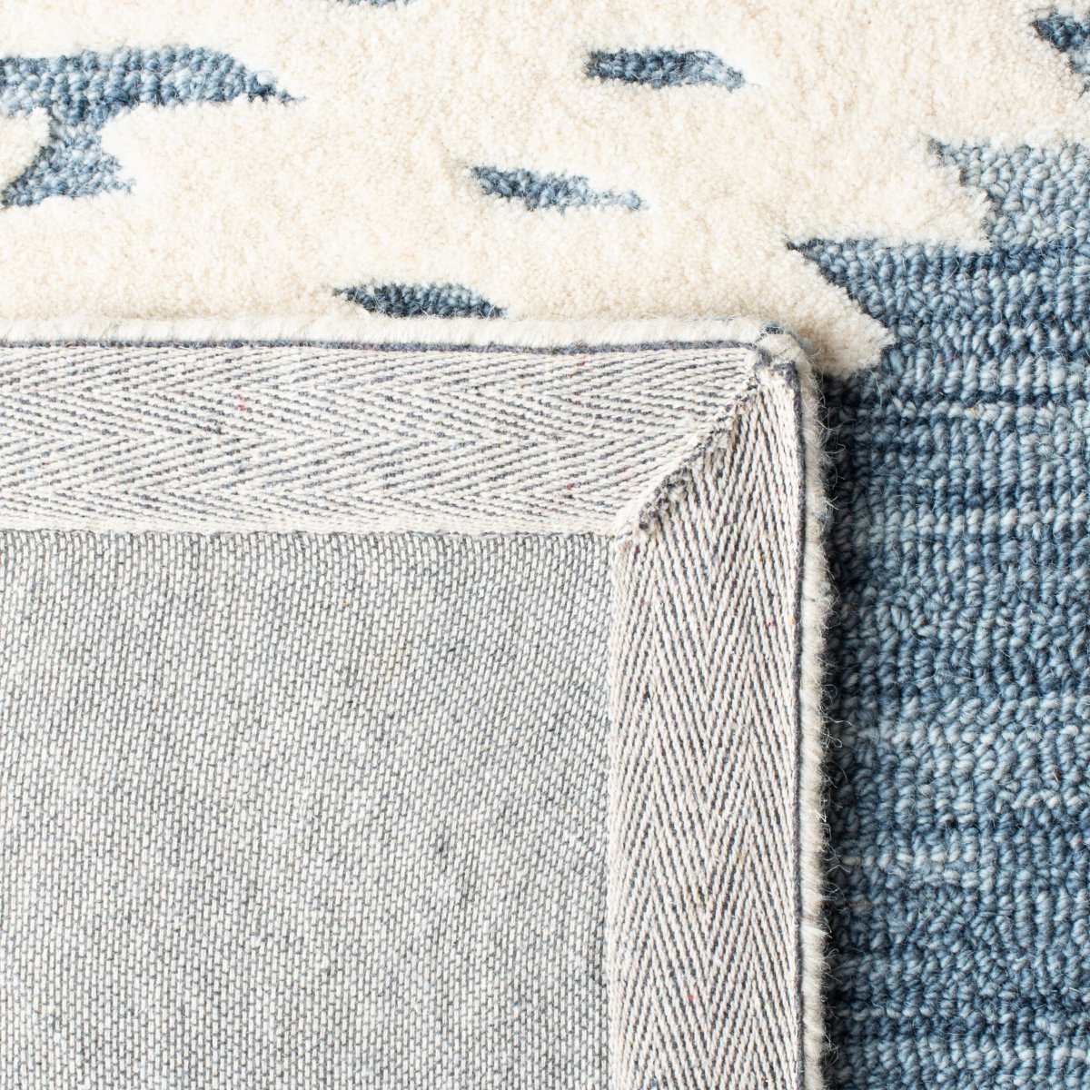Safavieh Aspen Apn550N Navy/Ivory Rugs.