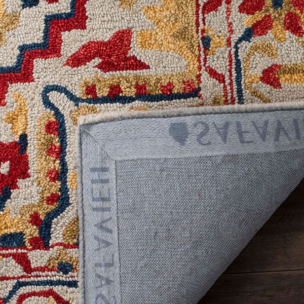 Safavieh Aspen Apn705A Ivory / Multi Rugs.