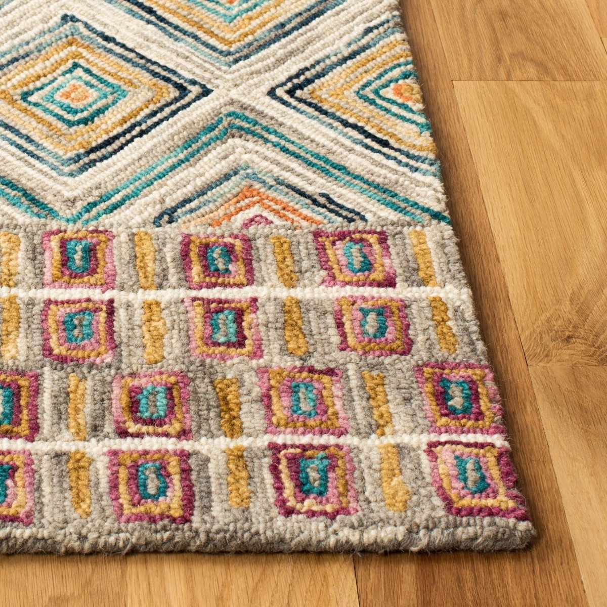 Safavieh Aspen Apn812Y Green/Red Rug.