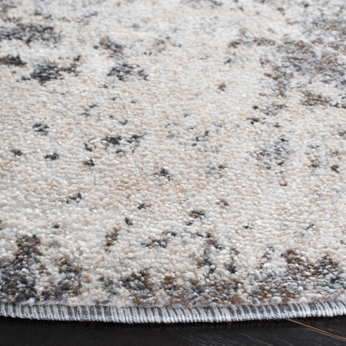 Safavieh Aston Asn710A Ivory/Grey Rug.