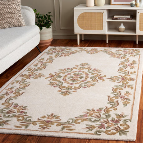 Safavieh Aubusson Aub301A Ivory/Green Rug.
