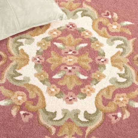 Safavieh Aubusson Aub301U Pink/Ivory Rug.