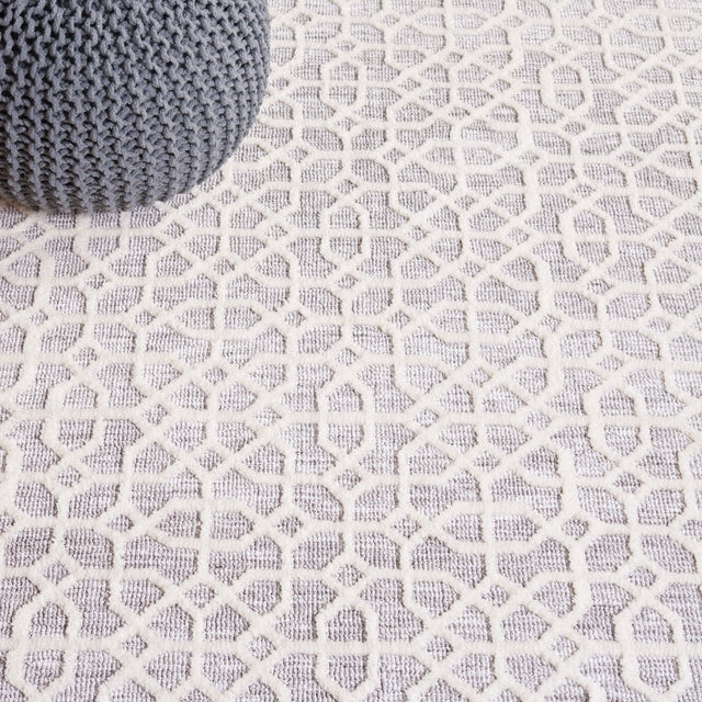 Safavieh Audrey Aud103G Light Grey/Beige Rug.