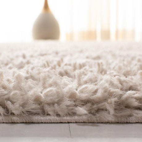 Safavieh August Shag Aug200D Beige Rugs.
