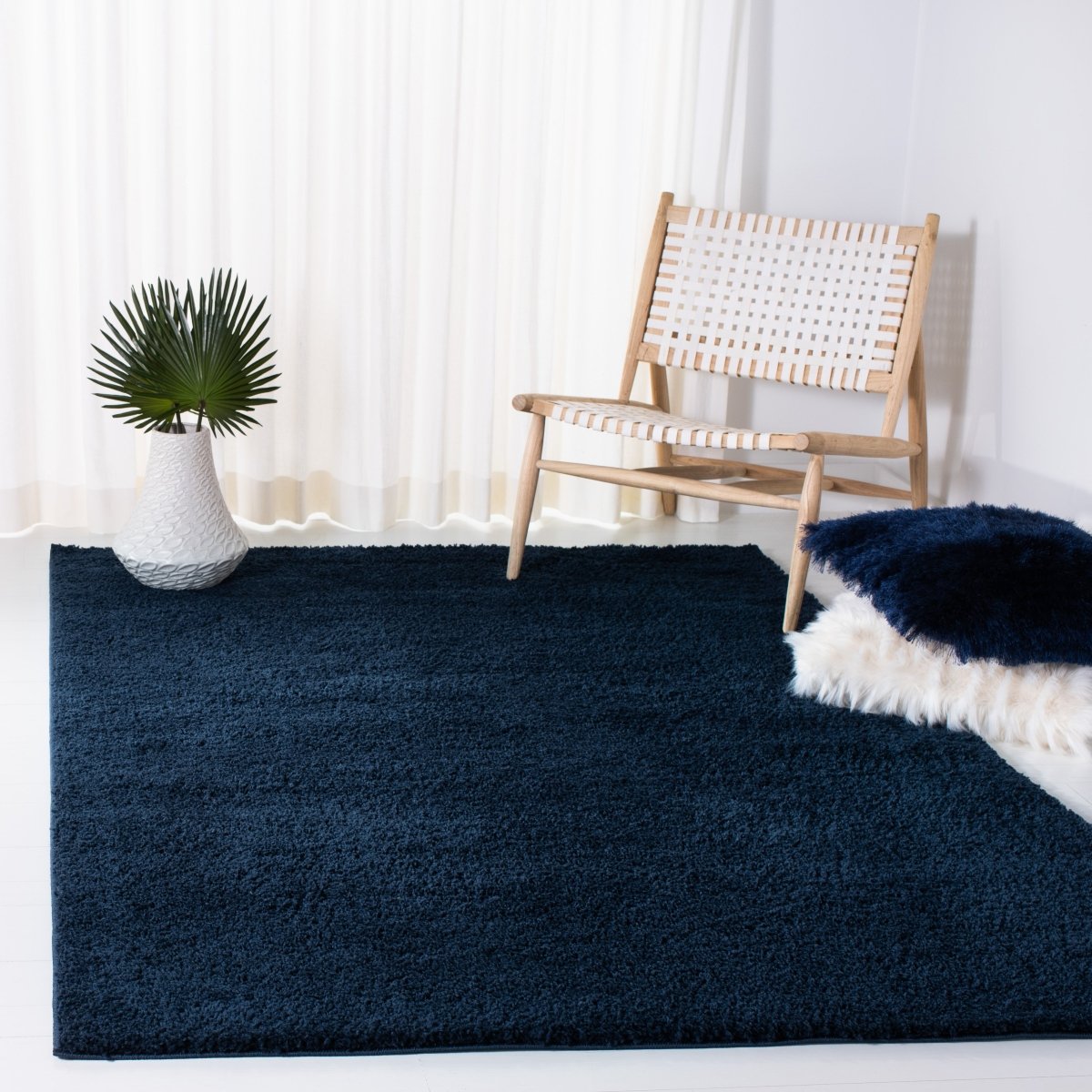 Safavieh August Shag Aug553M Navy Rugs.