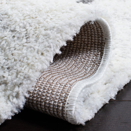 Safavieh August Shag Aug582A Ivory/Grey Rugs.