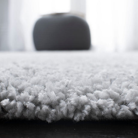 Safavieh August Shag Aug900G Silver Rugs.