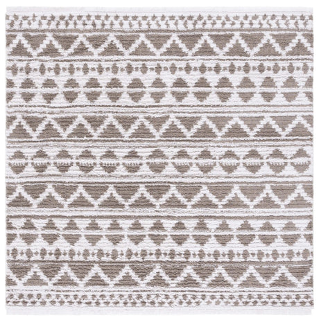 Safavieh Augustine Agt847E Taupe/Ivory Rug.