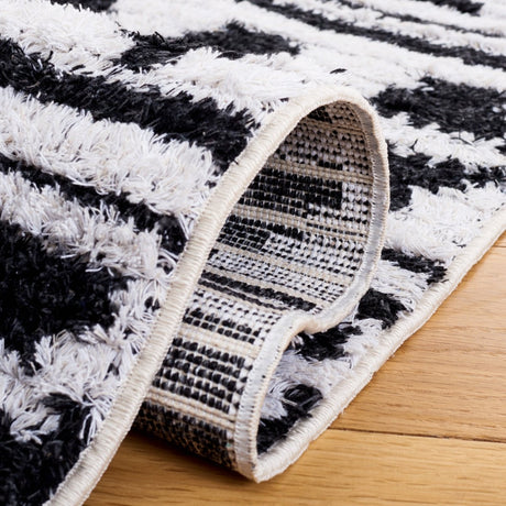 Safavieh Augustine Agt847Z Black/Ivory Rug.