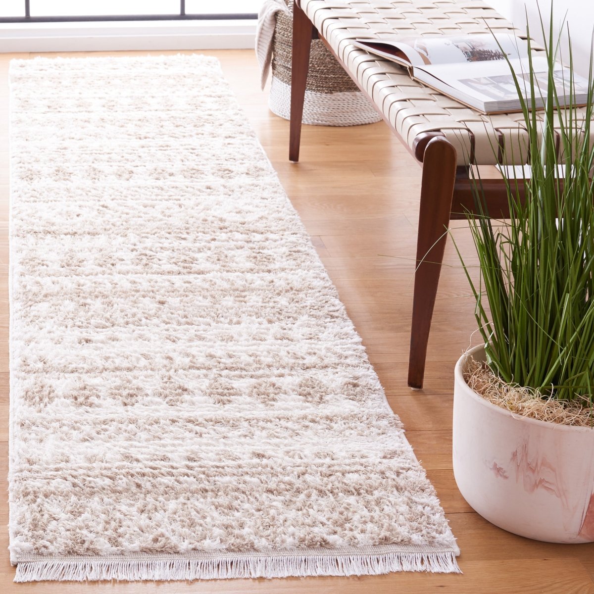 Safavieh Augustine Agt848A Ivory/Beige Rug.
