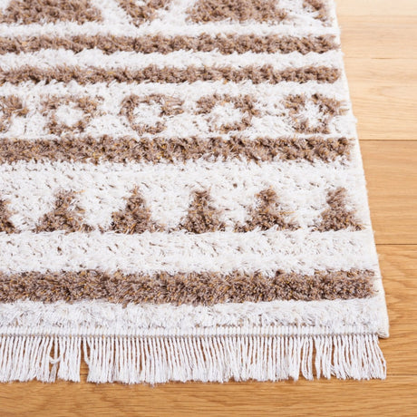 Safavieh Augustine Agt849E Taupe/Ivory Rug.