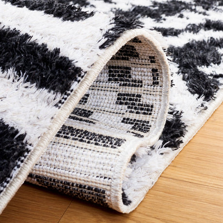 Safavieh Augustine Agt849Z Black/Ivory Rug.
