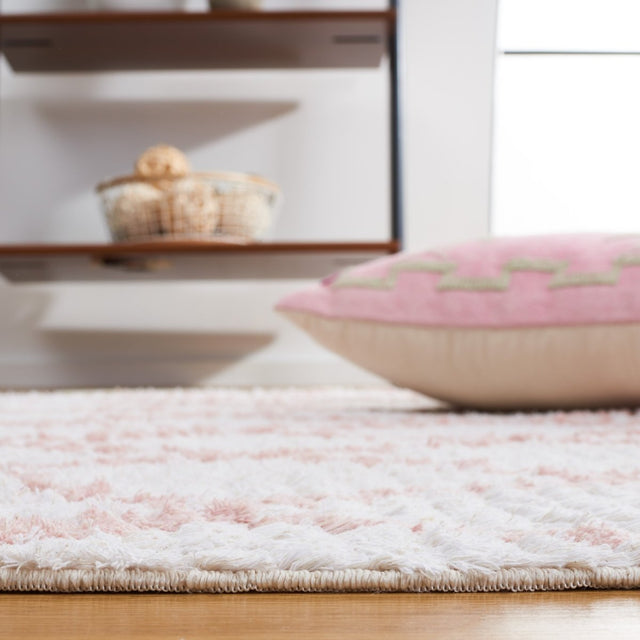 Safavieh Augustine Agt850U Ivory/Pink Rug.