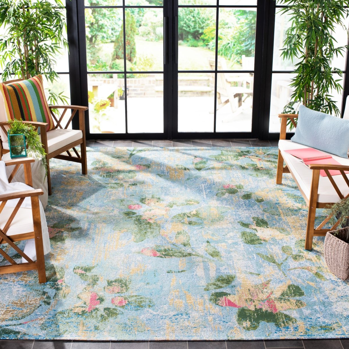 Safavieh Barbados Bar522M Light Blue/Green Rug.