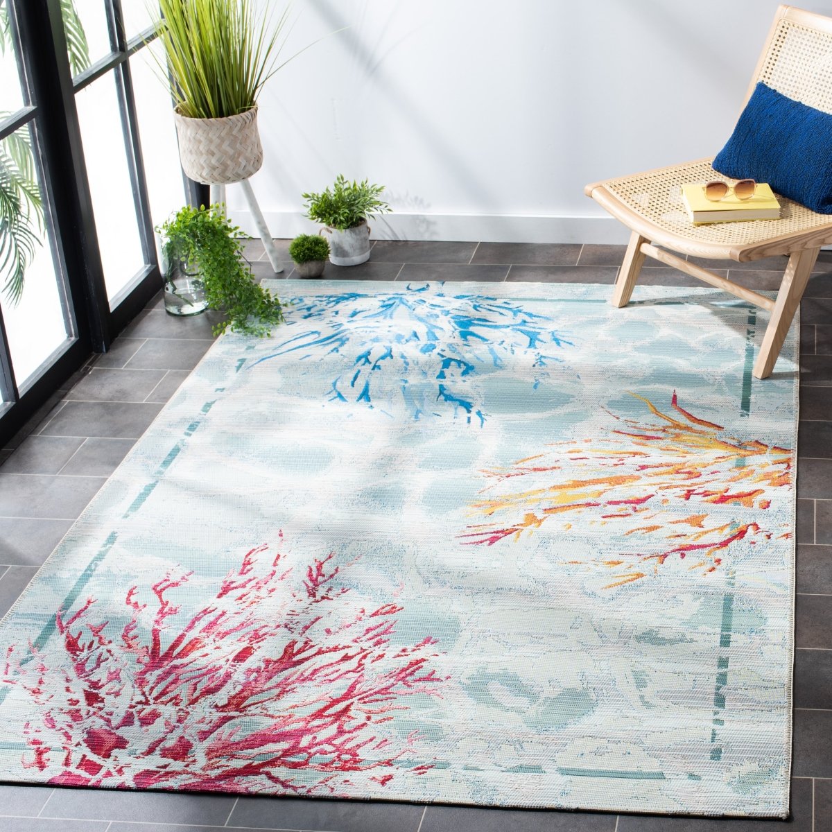 Safavieh Barbados Bar535J Teal/White Rugs.