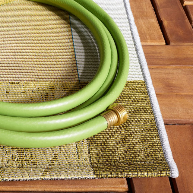 Safavieh Barbados Bar539A Ivory Black/Blue Rust Rug.