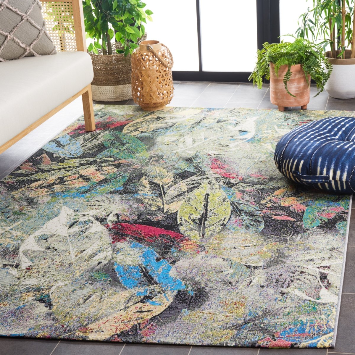 Safavieh Barbados Bar542Y Black Green/Pink Rug.