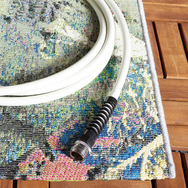 Safavieh Barbados Bar542Y Black Green/Pink Rug.