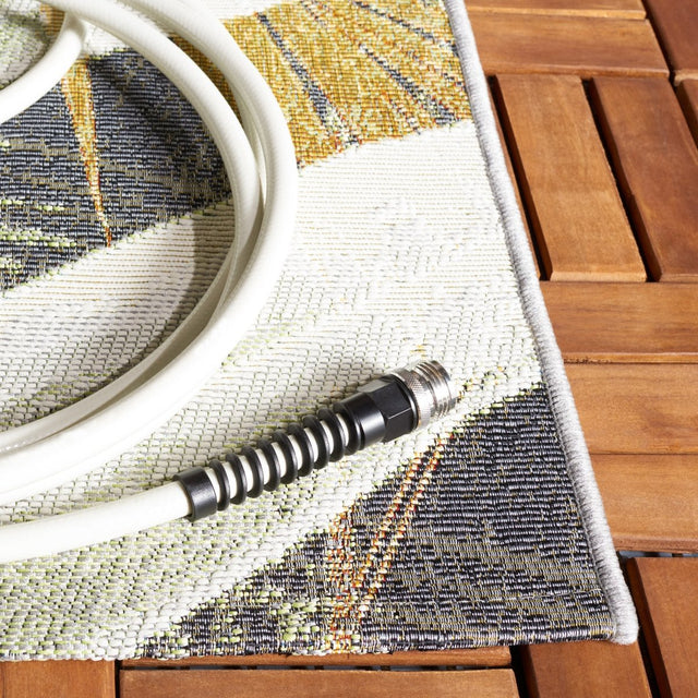 Safavieh Barbados Bar549Z Black Green/Gold Rug.