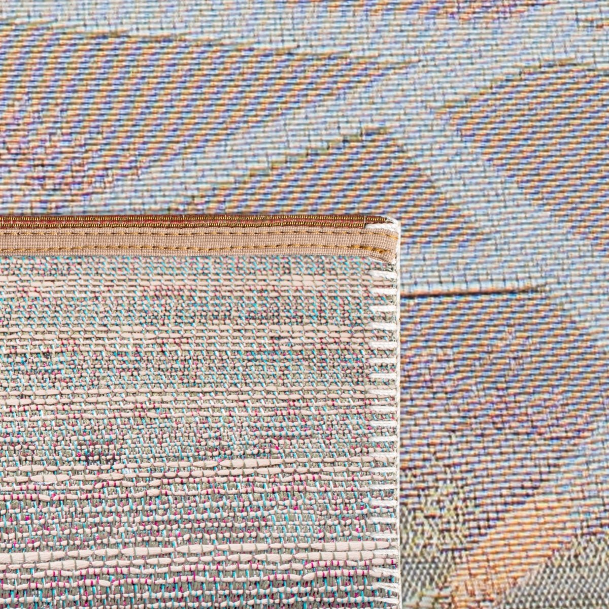 Safavieh Barbados Bar551F Grey/Pink Rugs.