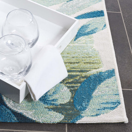 Safavieh Barbados Bar563A Ivory/Blue Rug.