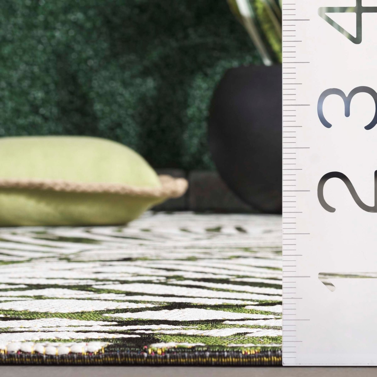 Safavieh Barbados Bar564A Ivory/Green Rug.