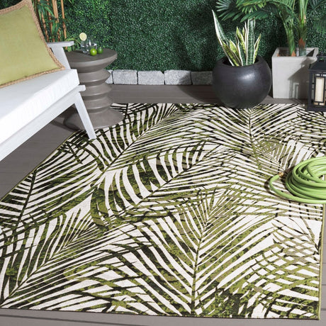 Safavieh Barbados Bar564A Ivory/Green Rug.