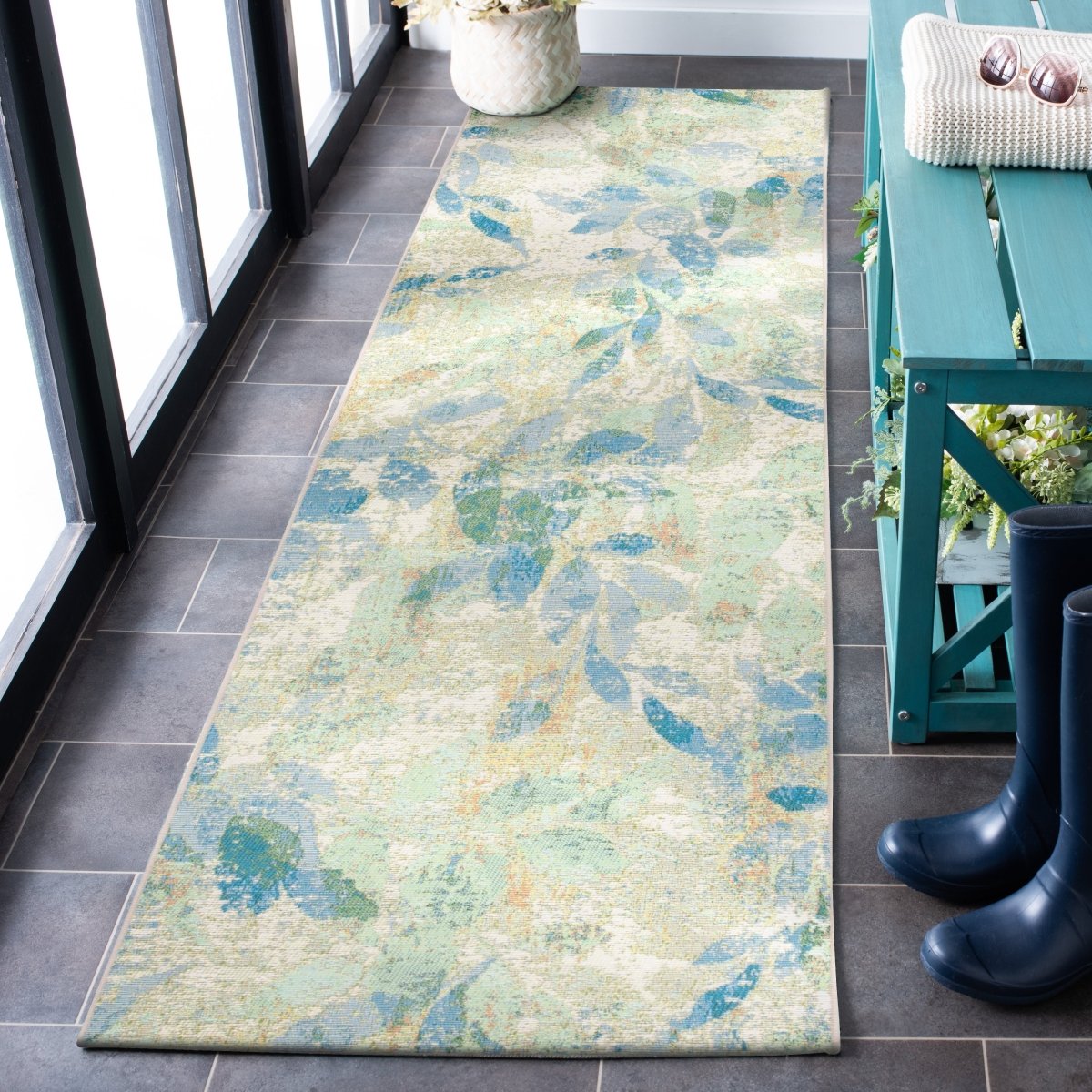 Safavieh Barbados Bar594M Blue/Ivory Rug.
