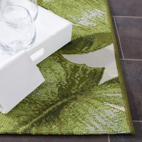 Safavieh Barbados Bar598A Ivory/Green Rug.