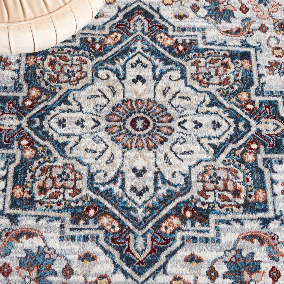 Safavieh Bayside Bay110M Blue/Grey Rug.