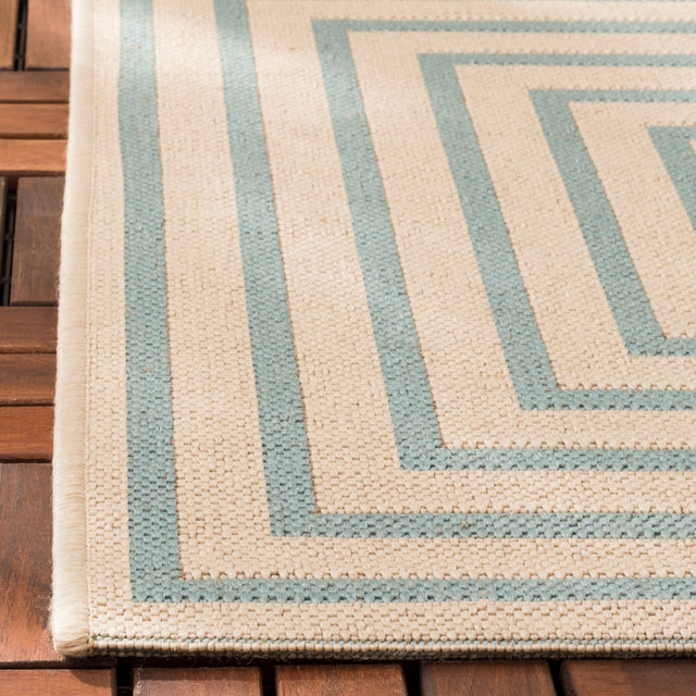 Safavieh Beach House Bhs123L Cream/Aqua Rugs.