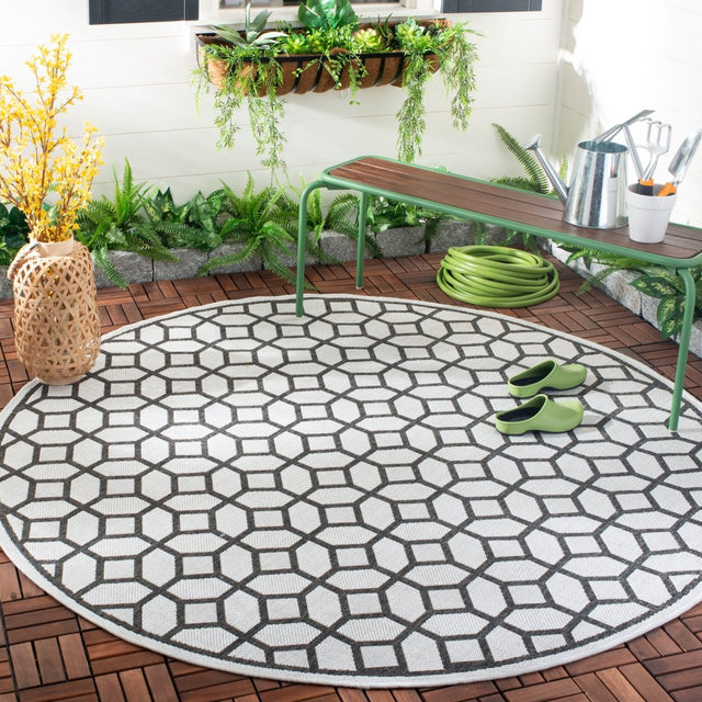 Safavieh Beach House Bhs127A Light Grey/Charcoal Rug.